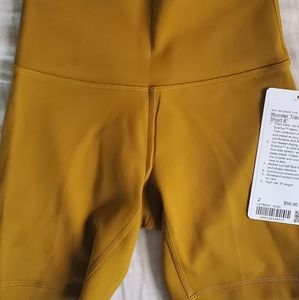 *New* Lululemon Wunder Train 6" Shorts, Size 2, Gold Spice